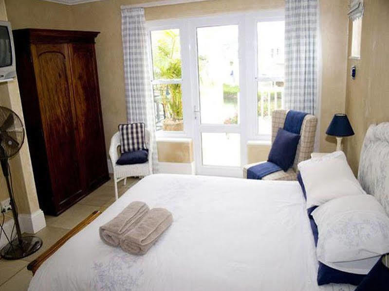 38 Crab Claw Hotel Knysna Exterior photo